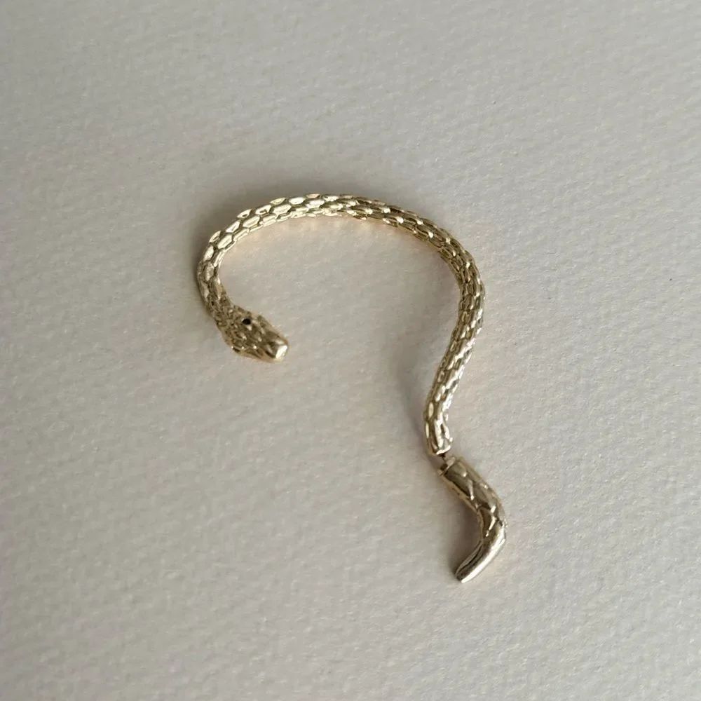 Snake Ear Cuff #2050 - Picture 5 of 6